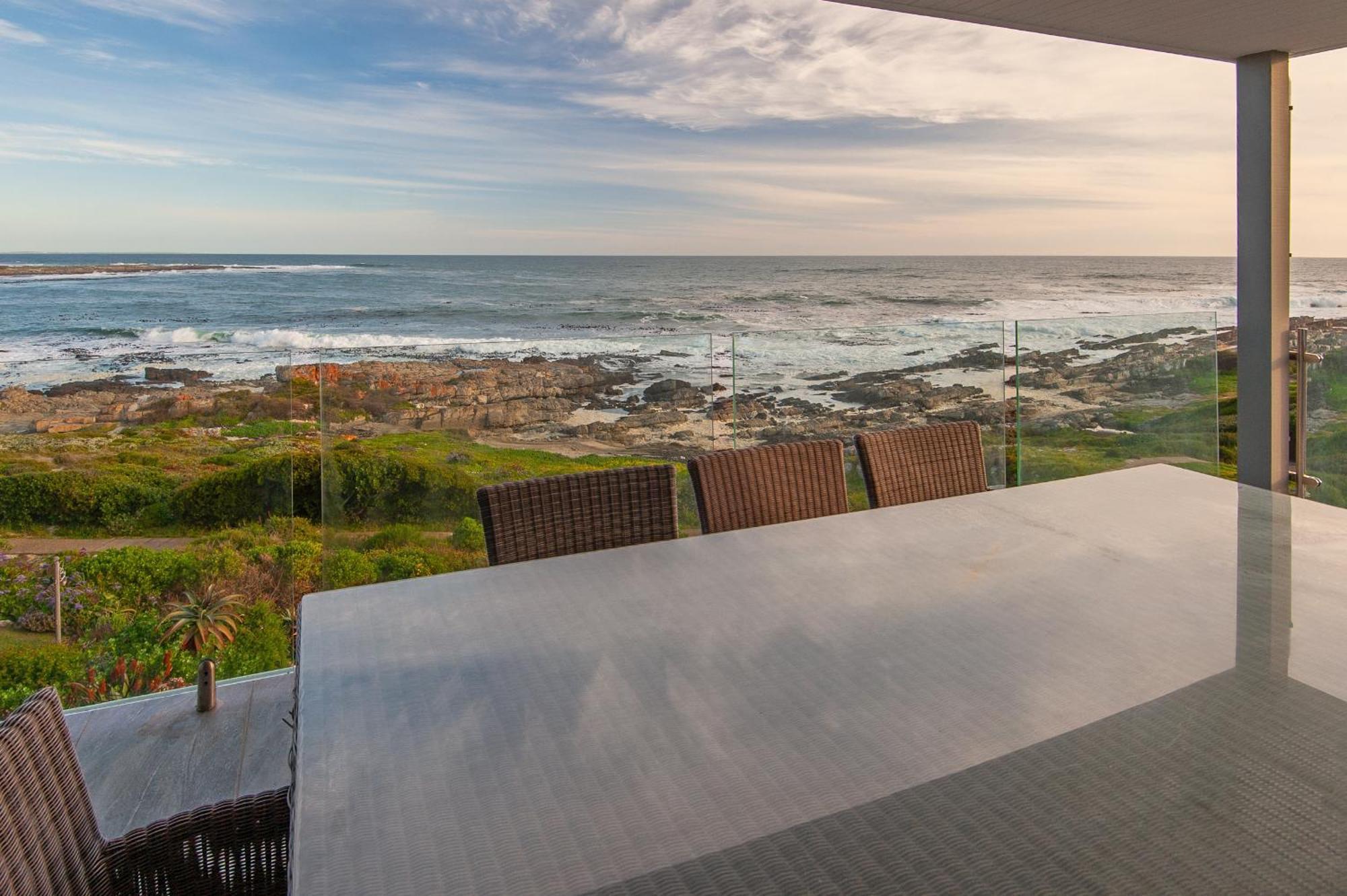 Absolute Ocean Boutique Guesthouse Hermanus Exterior foto