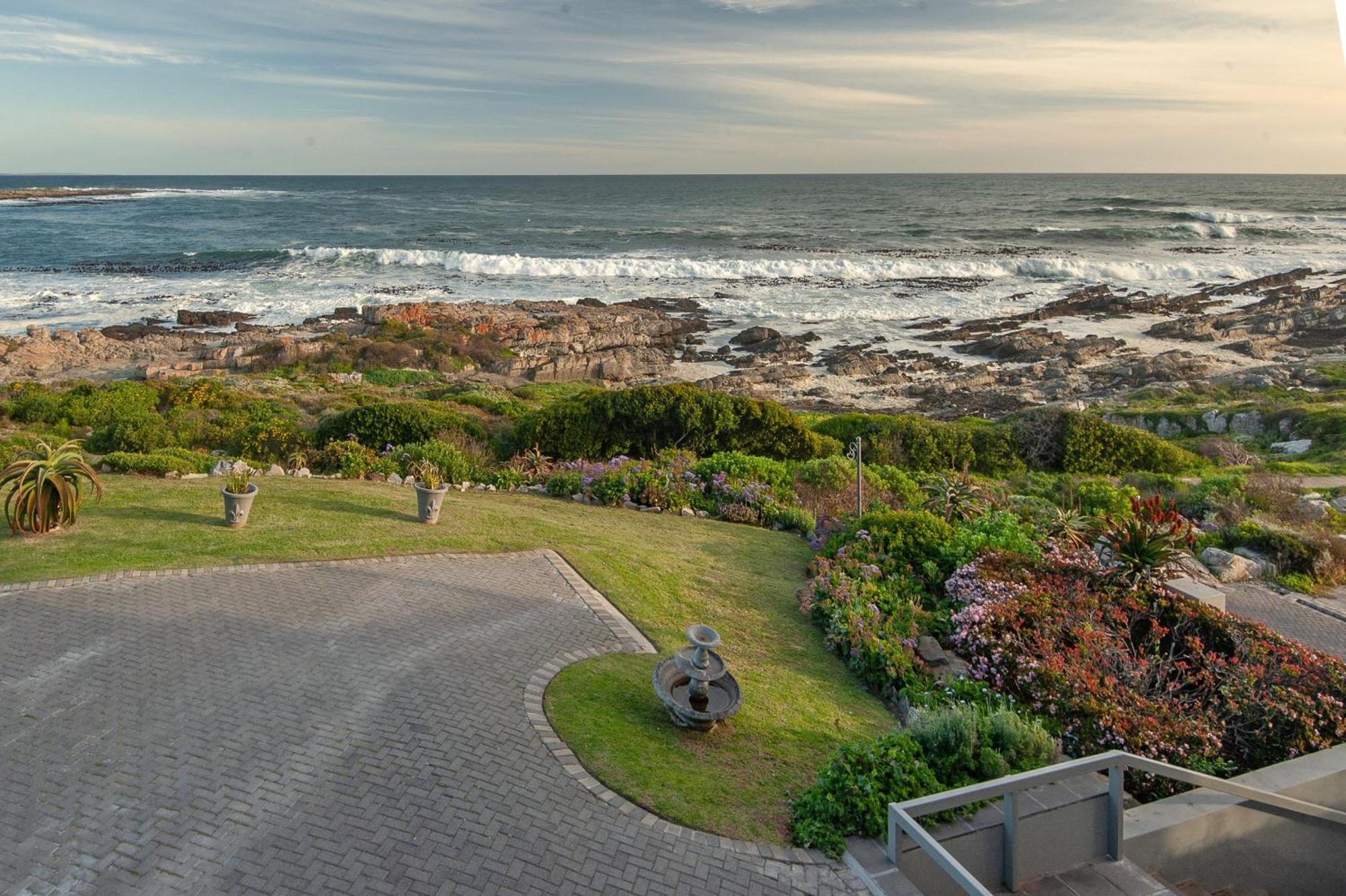 Absolute Ocean Boutique Guesthouse Hermanus Exterior foto